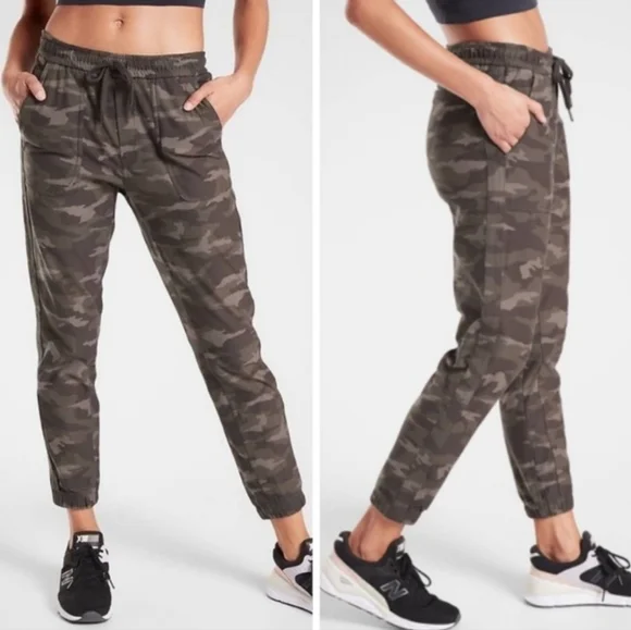 Athleta Green Camo Farallon Jogger Pant Sz 0 - Picture 1 of 8